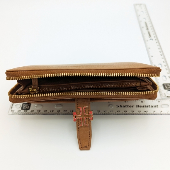TORY BURCH Continental Zip Around Soft Leather Wallet Brown Tan Office Siren - Picture 7 of 8